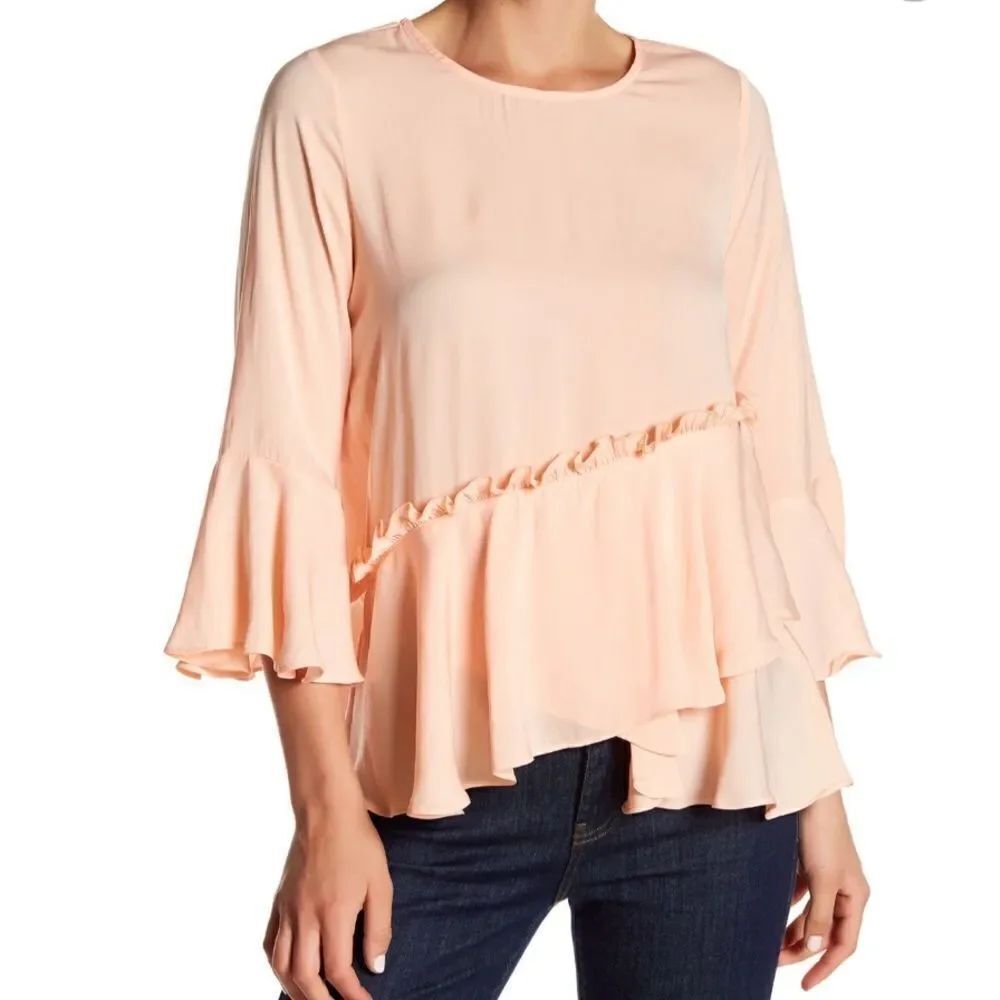 Ro & De pink bell sleeve peplum top size medium